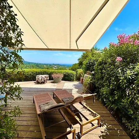 Апартаменты Les Restanques 3019 Grande Terrasse Vue Гримо